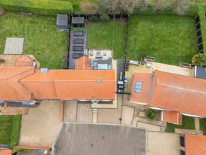 Photo 6- click for photo gallery